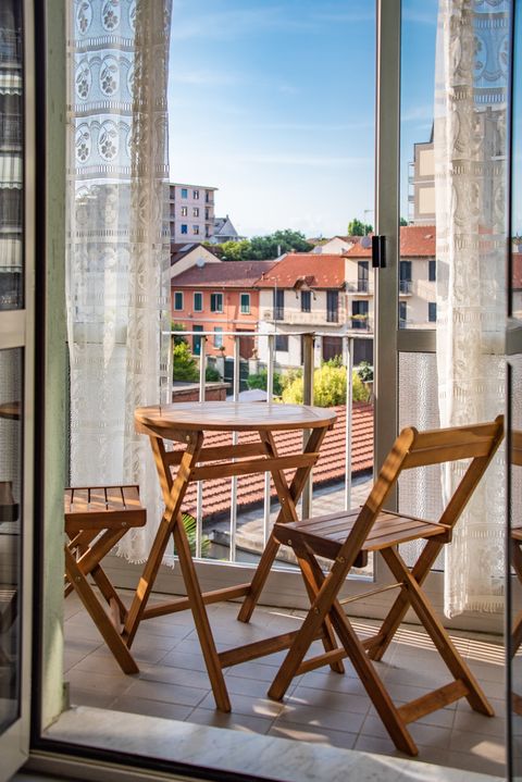 Vista dal balcone sui tetti di Torino
